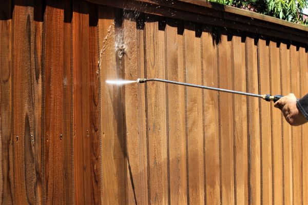 Cost of Fence Cleaning in Orange Park