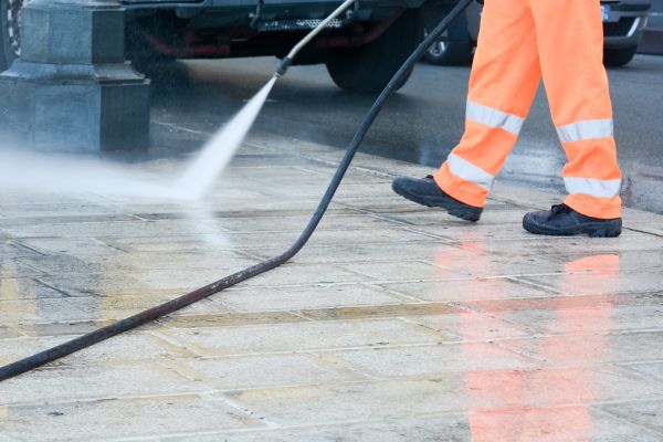 Cost of Concrete Jet Washing in Orange Park