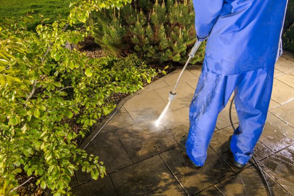 Cost of Hardscape Cleaning in Orange Park