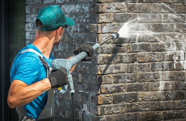 Cost of Brick Wall Cleaning in Orange Park