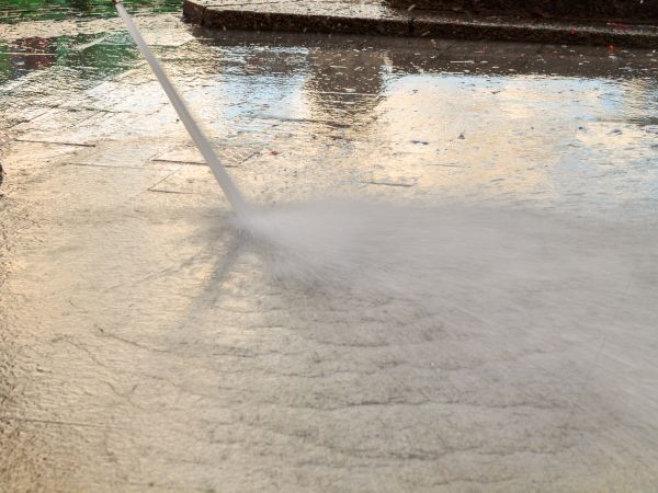 Cost of Pavement Cleaning Service in Orange Park