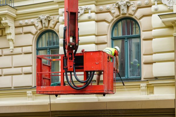 Cost of Building Power Washing in Orange Park