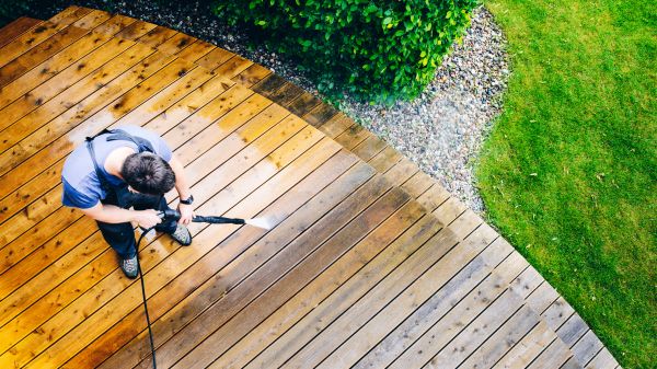 Cost of Deck Pressure Cleaning in Orange Park