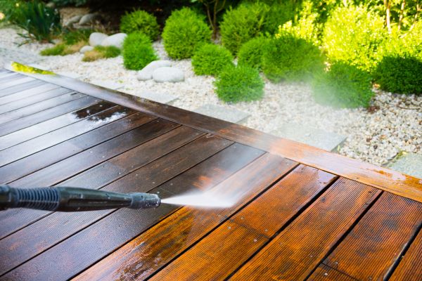 Cost of Deck Cleaning in Orange Park